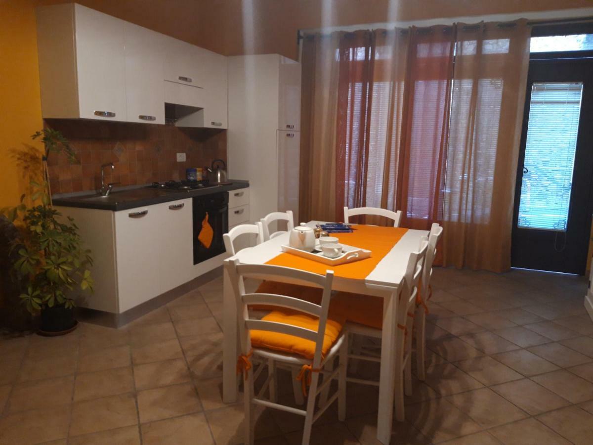 陶尔米纳Trinacria House公寓 外观 照片